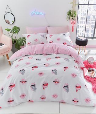 Sassy B Lip Service Reversible King Duvet Cover Set with Pillowcases White Pink