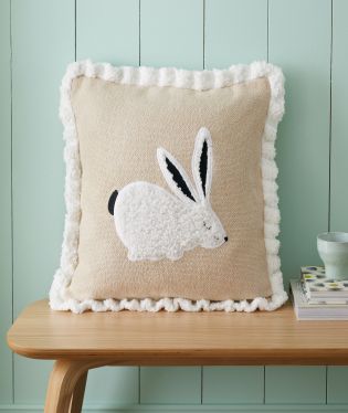 Catherine Lansfield Country Hare Applique 45x45cm Cushion Natural Cream 58274